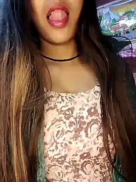 Snapshot of Sreya213 chatting on December 26, 6:52 am Sreya213 online show from December 26, 6:52 am