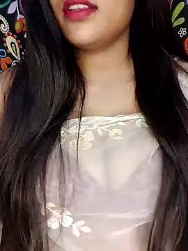 Sreya213 online show from April 10, 7:18 pm