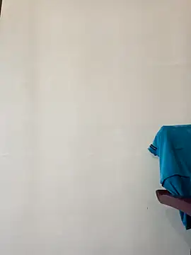 Snapshot of Rina777o chatting on December 13, 8:41 am Rina777o online show from December 13, 8:41 am