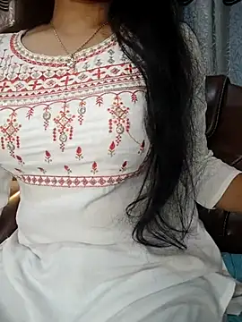 Snapshot of Rina777o chatting on June 12, 5:23 pm Rina777o online show from June 12, 5:23 pm