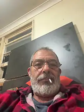 Snapshot of ausbod chatting on May 2, 1:38 pm ausbod online show from May 2, 1:38 pm