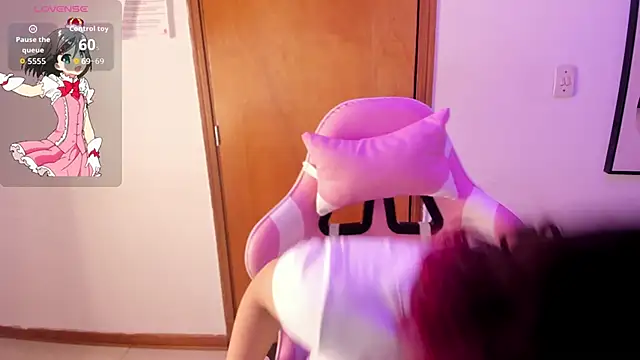 Haru Bonny online show from November 25, 8:20 pm