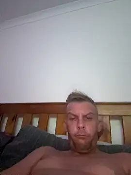 aus guy93 online show from March 6, 7:32 pm