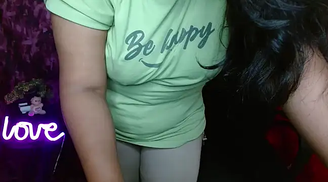 Snapshot of Naughty_Ayesha1 chatting on January 18, 3:09 am Naughty Ayesha1 online show from January 18, 3:09 am