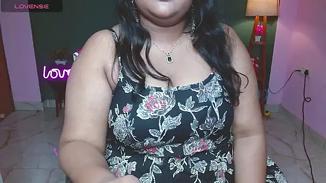 Snapshot of Naughty_Ayesha1 chatting on October 31, 7:26 pm Naughty Ayesha1 online show from October 31, 7:26 pm