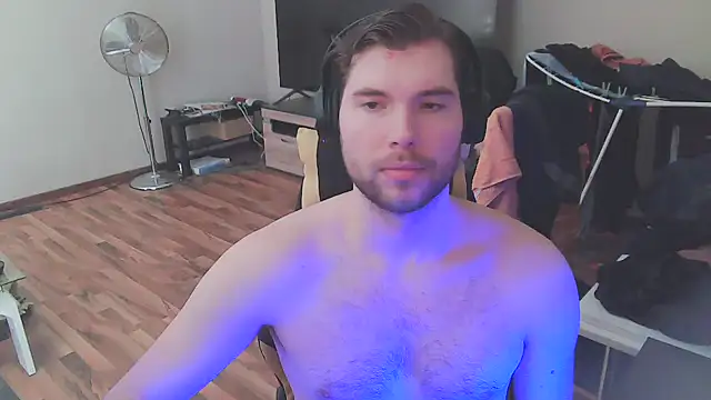 Snapshot of Ironman220 chatting on March 2, 10:35 am Ironman220 online show from March 2, 10:35 am