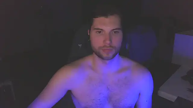 Snapshot of Ironman220 chatting on March 17, 6:21 pm Ironman220 online show from March 17, 6:21 pm