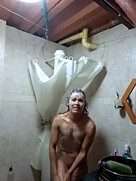 amazonafit  online show from February 12, 5:30 pm