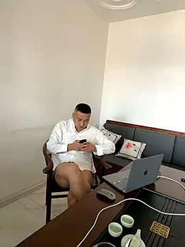 ShaoZian 1 online show from October 24, 3:47 am