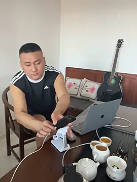 ShaoZian 1 online show from November 3, 6:25 am