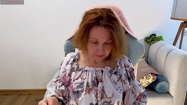 Ava Gardner  online show from March 6, 6:10 am