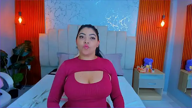 EmaBakker online show from March 27, 7:03 am