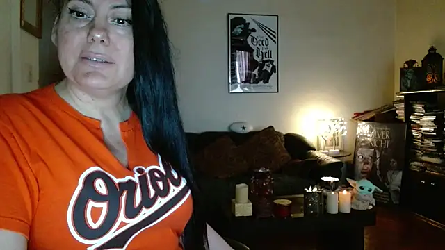 mandaloriangirls online show from April 5, 6:27 pm