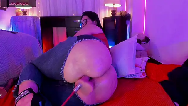 Venus R0se online show from April 12, 4:28 am