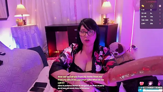 Venus R0se online show from April 17, 7:11 am