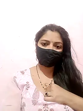 Snapshot of Mahi_Baby25 chatting on March 24, 1:38 pm Mahi Baby25 online show from March 24, 1:38 pm