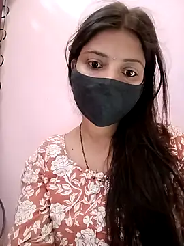 Snapshot of Mahi_Baby25 chatting on May 10, 9:03 am Mahi Baby25 online show from May 10, 9:03 am