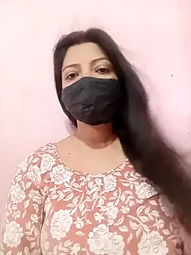 Snapshot of Mahi_Baby25 chatting on May 15, 4:30 am Mahi Baby25 online show from May 15, 4:30 am