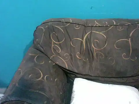 Snapshot of TUMORENO1 chatting on February 6, 1:27 am TUMORENO1 online show from February 6, 1:27 am