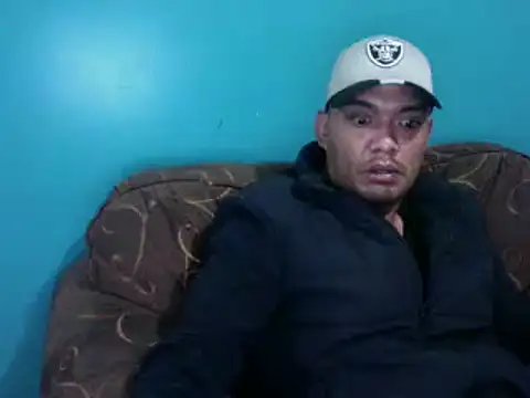 Snapshot of TUMORENO1 chatting on February 22, 12:27 am TUMORENO1 online show from February 22, 12:27 am