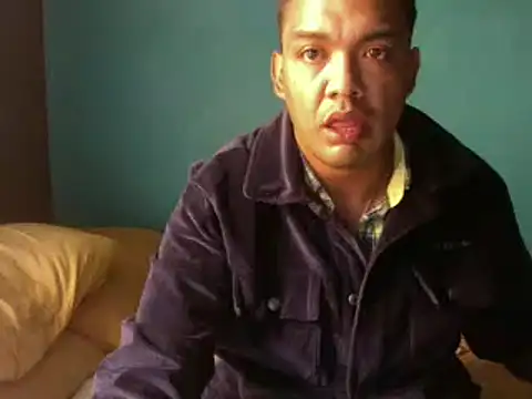 Snapshot of TUMORENO1 chatting on March 1, 10:53 pm TUMORENO1 online show from March 1, 10:53 pm