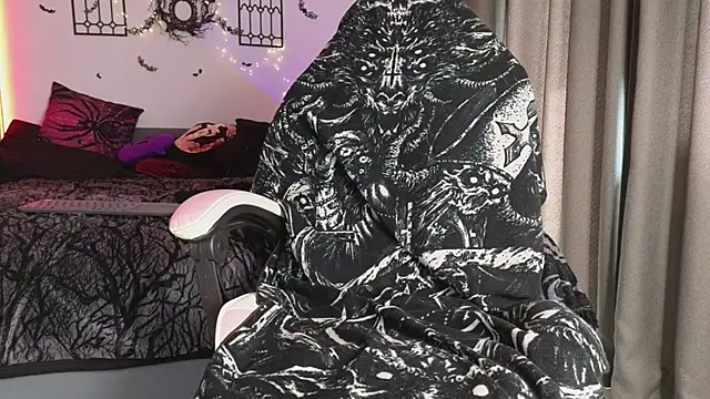 Devil s bride online show from June 11, 2:15 pm