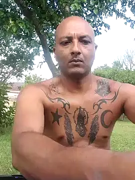 Daretodeviate online show from December 28, 3:04 pm