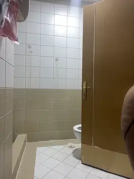 Snapshot of Layla-daloua chatting on November 22, 12:09 am Layla-daloua online show from November 22, 12:09 am