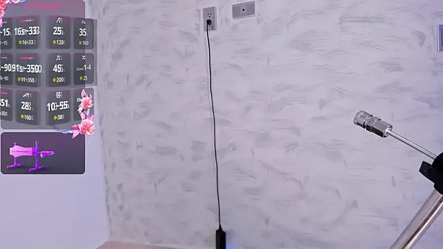 Snapshot of Annaraquel_ chatting on March 19, 1:54 am Annaraquel  online show from March 19, 1:54 am