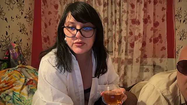 Snapshot of StellarTeam chatting on January 12, 10:12 pm StellarTeam online show from January 12, 10:12 pm