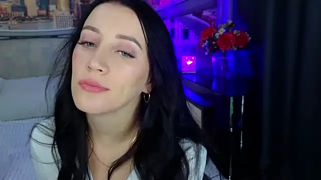 MonikaSweetXXX online show from October 10, 6:29 pm