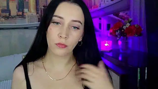 MonikaSweetXXX online show from October 12, 7:13 pm