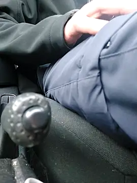 QcMisterv13 online show from April 14, 10:38 pm