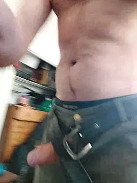 QcMisterv13 online show from April 21, 7:17 pm