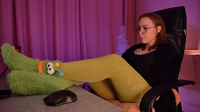 AphexQueen online show from December 16, 9:25 am