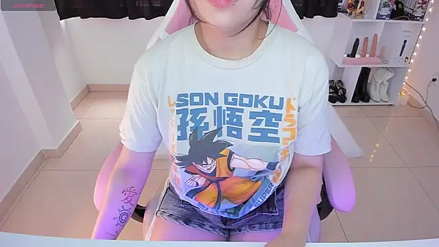 misshoneyxxx online show from February 27, 2:00 pm