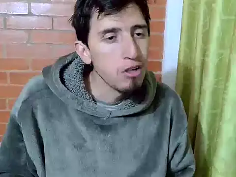johan70sexy online show from April 26, 1:47 am