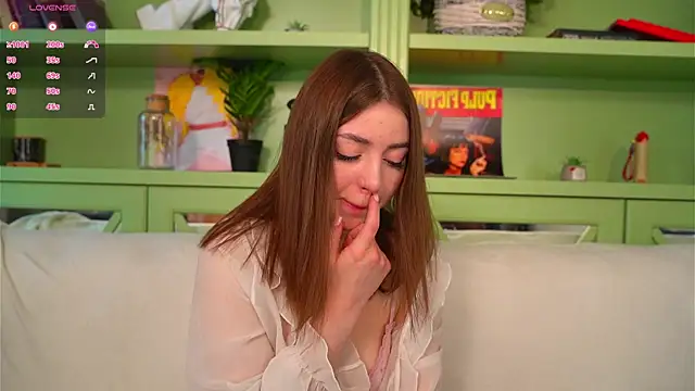 LindaFarmer online show from April 11, 4:17 am