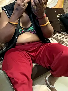 Snapshot of Tameesh_sexy_mistress chatting on October 13, 5:24 pm Tameesh sexy mistress online show from October 13, 5:24 pm