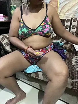 Tameesh sexy mistress online show from April 18, 5:11 am
