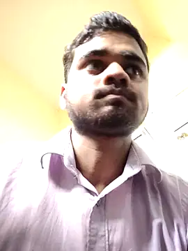 Snapshot of Ishan003 chatting on April 21, 5:47 am Ishan003 online show from April 21, 5:47 am