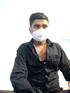 Snapshot of Ishan003 chatting on May 24, 1:21 am Ishan003 online show from May 24, 1:21 am