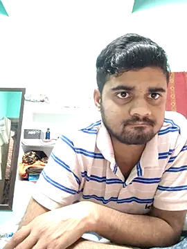 Snapshot of Ishan003 chatting on May 29, 4:43 am Ishan003 online show from May 29, 4:43 am