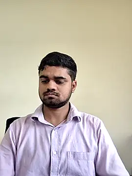 Snapshot of Ishan003 chatting on July 5, 6:31 am Ishan003 online show from July 5, 6:31 am