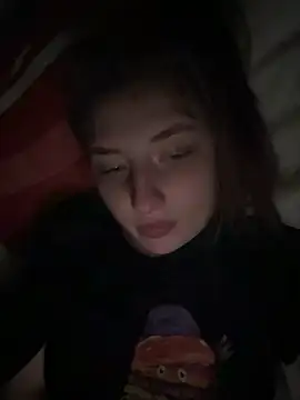 Snapshot of sexyy_girl_ chatting on February 19, 4:33 pm sexyy girl  online show from February 19, 4:33 pm