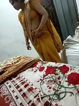 Snapshot of Bhabhi_desi12 chatting on March 2, 12:43 pm Bhabhi desi12 online show from March 2, 12:43 pm