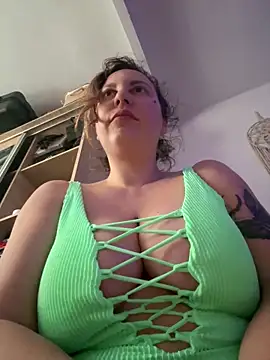 Snapshot of Yanacool007 chatting on March 7, 7:41 am Yanacool007 online show from March 7, 7:41 am