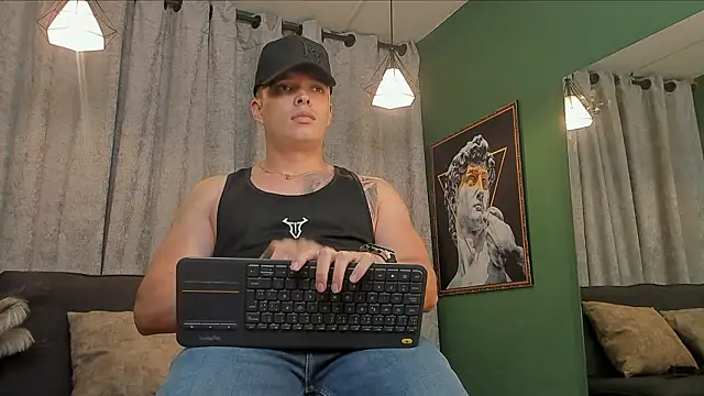 Jake Tylerr  online show from February 15, 8:49 pm