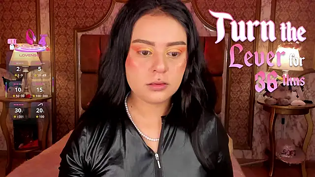 SoffiQueen online show from January 17, 1:49 pm