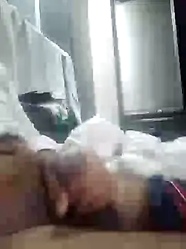 Snapshot of pusseylover1 chatting on February 4, 8:46 am pusseylover1 online show from February 4, 8:46 am